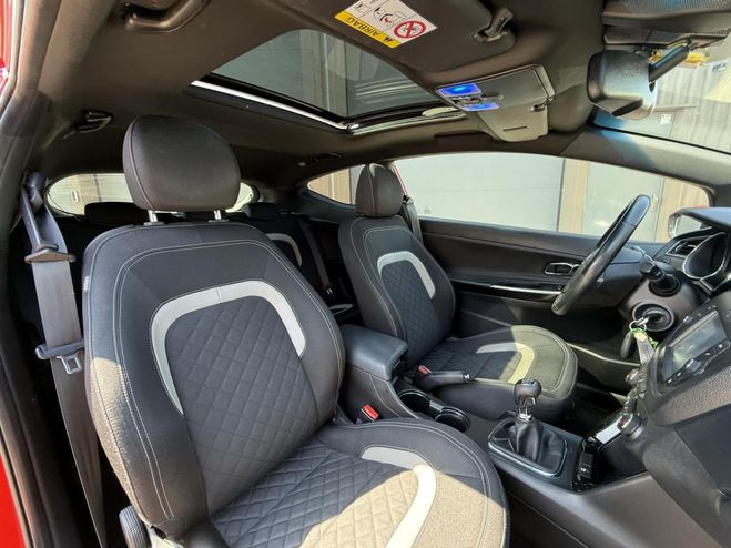 Kia Ceed d CEED 1.6 CRDi - 136 cv - GT Line ROUGE FONCE de 2018
