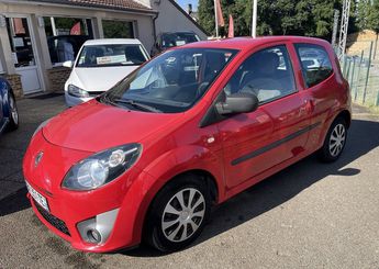  Voir détails -Renault Twingo II 1.5 DCI 75CH AUTHENTIQUE ECO à Alenon (61)