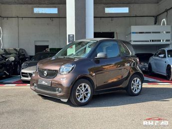  Voir détails -Smart Fortwo 1.0 T 70 PASSION TWINAMIC BVA à  La Seyne-sur-Mer (83)