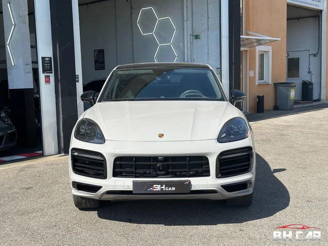 Porsche Cayenne COUPE 3.0 E-HYBRID 462cv 14.1KWH PLATINU Gris de 2023