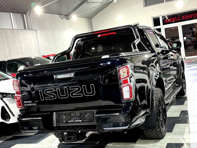 Isuzu Dmax x 1.9 Turbo D 4WD V-Cross 1e Main Etat N Noir Mtallis de 