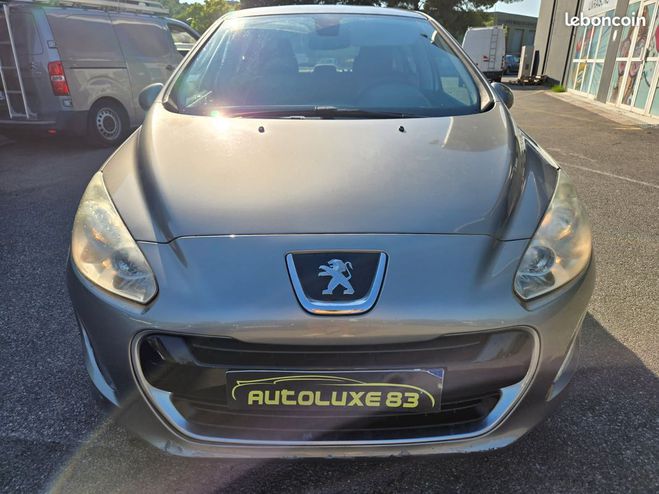 Peugeot 308 1.6 vti 120 cv garantie Autre de 2011
