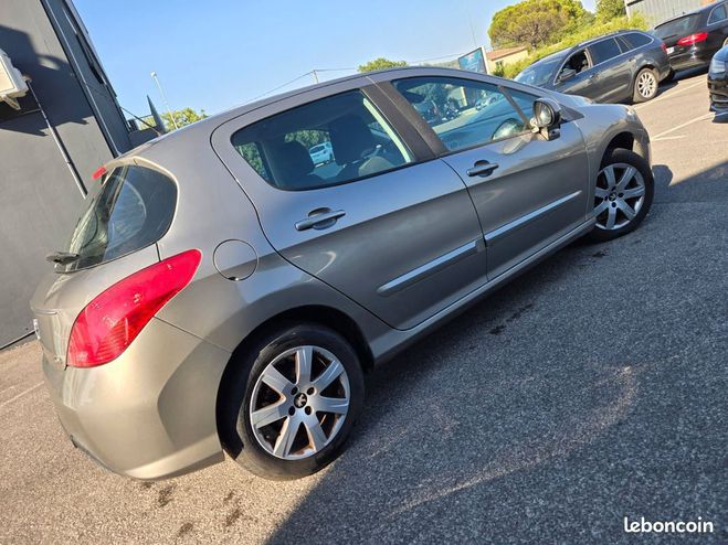 Peugeot 308 1.6 vti 120 cv garantie Autre de 2011