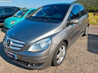  Voir détails -Mercedes Classe B b 180 cdi à Brignoles (83)