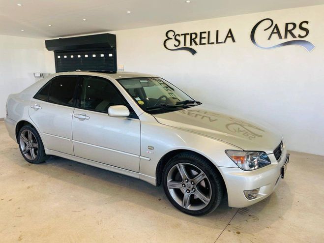 Lexus IS 200 Pack Luxe BVA GRIS C de 2003