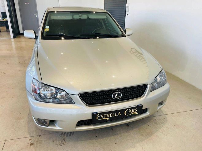 Lexus IS 200 Pack Luxe BVA GRIS C de 2003
