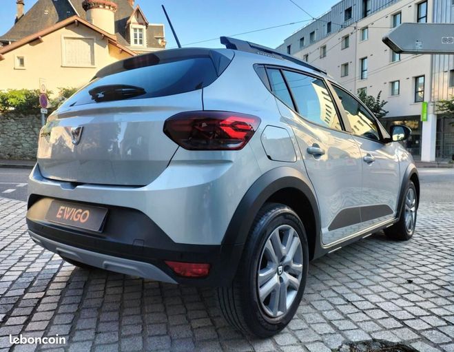 Dacia Sandero STEPWAY 1.0 TCE GPL 100 CONFORT Apple CA Gris de 2021