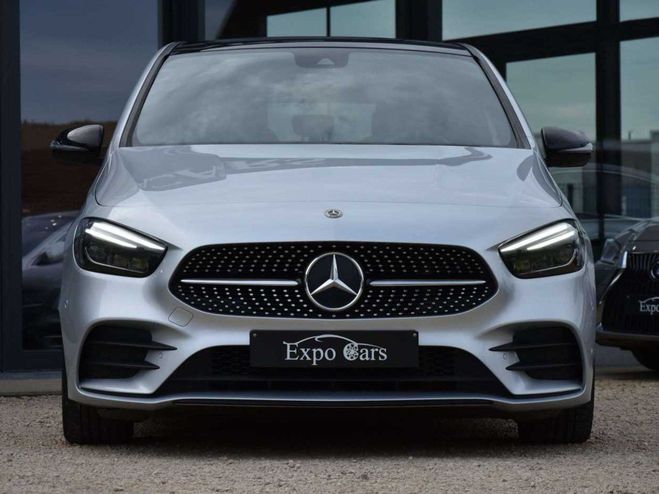 Mercedes Classe B 180 d AMG Line - CAMERA - PANO - LEDER - Gris  de 