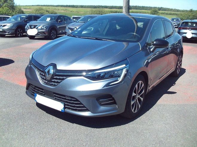 Renault Clio V 1.6 E-TECH 145 FULLHYBRID TECHNO BOITE Gris Metal Fon de 2023