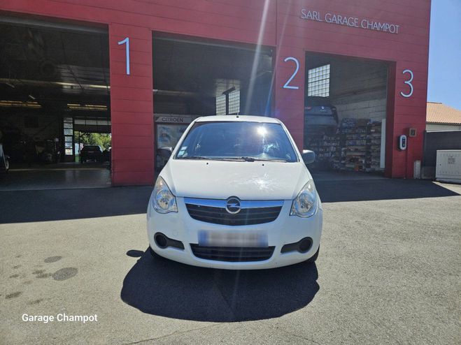 Opel Agila 1.0 68ch Essentia Blanc de 2013