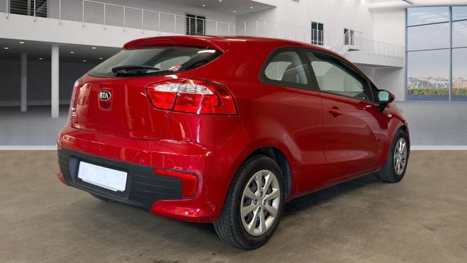 Kia Rio 1.2 85CH MOTION 3P Rouge de 2016