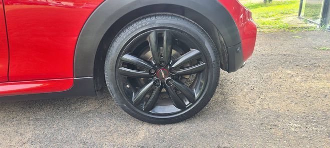 Mini One III (F56) Cooper 136ch John Works BVA ROUGE de 2018