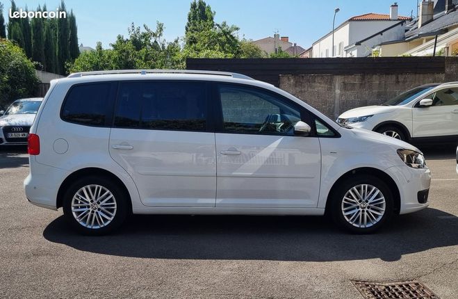 Volkswagen Touran 7 places 2.0 tdi 140 cv edition cup dsg6 Blanc de 2014