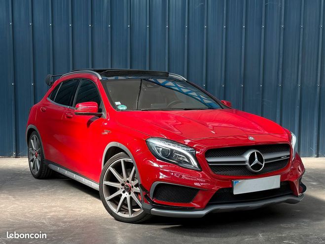 Mercedes Classe GLA Classe 45 AMG Aerodynamics package 381 c Rouge de 2017