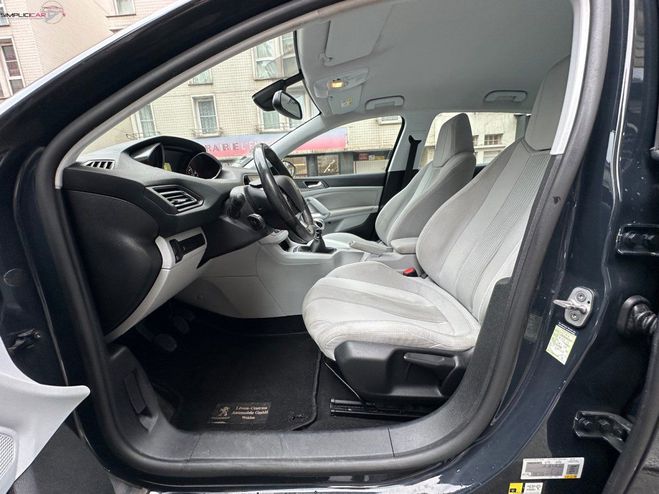 Peugeot 308 1.6 THP 125 ch BVM6 Active Bleu de 2014