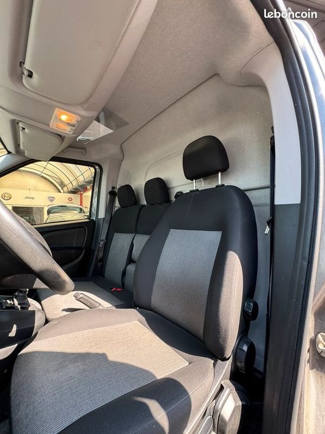 Fiat Doblo Cargo II 1.3 Multijet 95ch Pro Lounge Gris de 2020