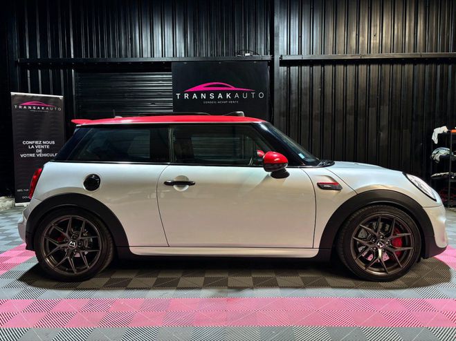 Mini One hatch 3 portes f56 231 ch john cooper wo BLANC de 2015
