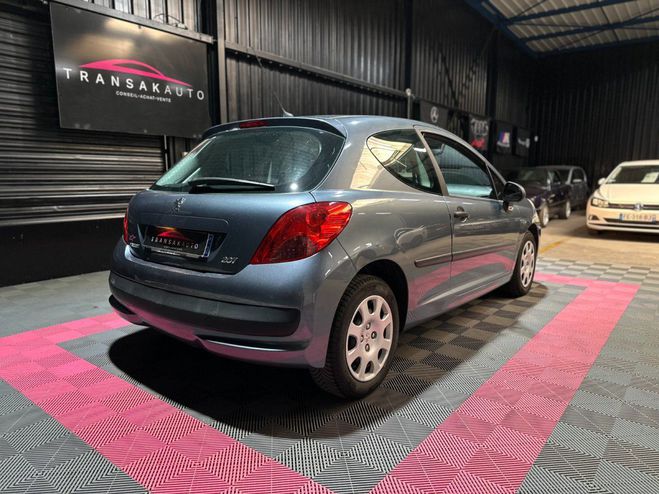 Peugeot 207 1.4 hdi 70ch trendy GRIS de 2006