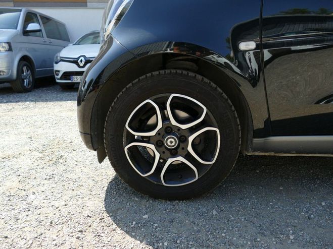 Smart Fortwo COUPE 0.9 TWINAMIC 90 Ch PASSION BVA6 Gris de 2019