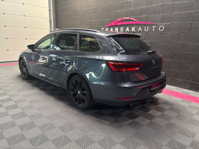 Seat Leon SPORTSTOURER 1.5 eTSI 150 DSG7 FR Gris de 2021