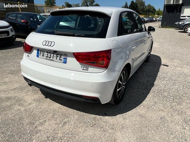 Audi A1 1.0lTFSI 82cv 4PL CarPlay, Camra, sige Blanc de 2017