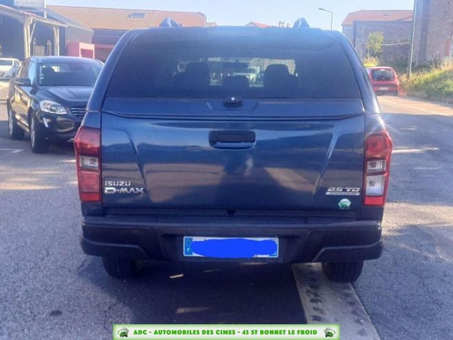 Isuzu Dmax x CREW CAB 2.5TDI 163CH PLANET BV6 Bleu Clair de 2013