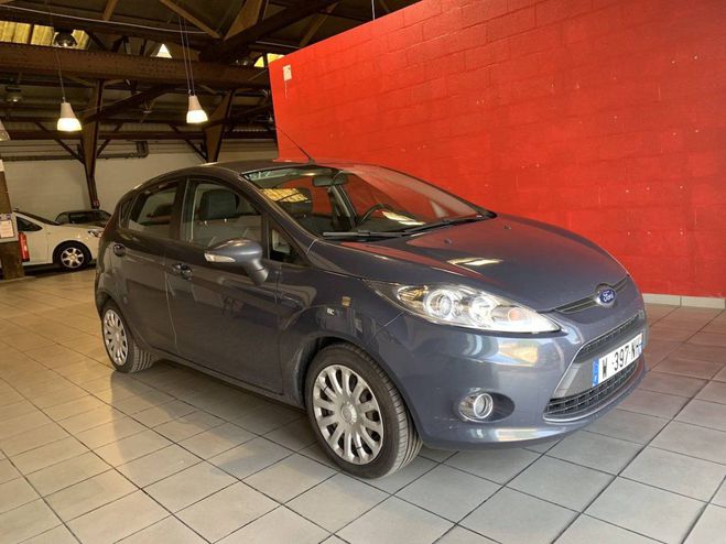 Ford Fiesta IV 1.4 TDCi 70ch FAP Ambiente 5p GRISE de 2012