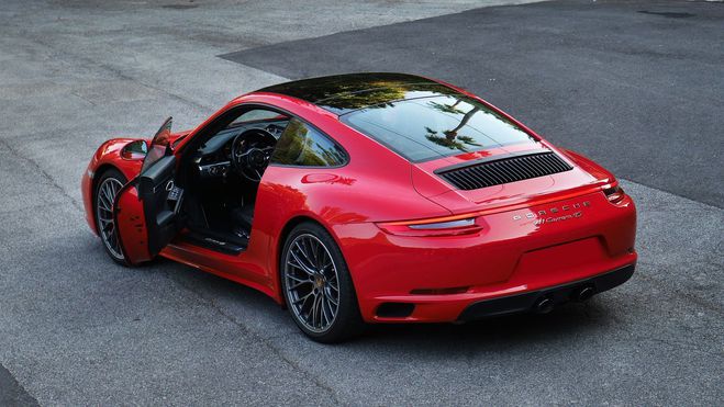 Porsche 911 991 Carrera 4S  de 2018