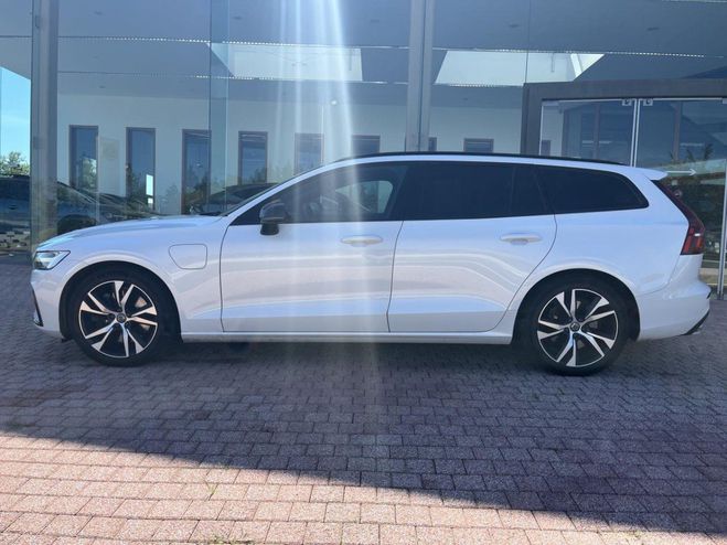 Volvo V60 T8 Twin Engine - 303+87 - BVA Geartronic Blanc de 2020