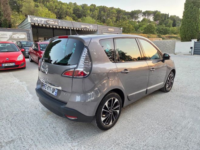 Renault Scenic III Bose 130 CH Gris de 2016