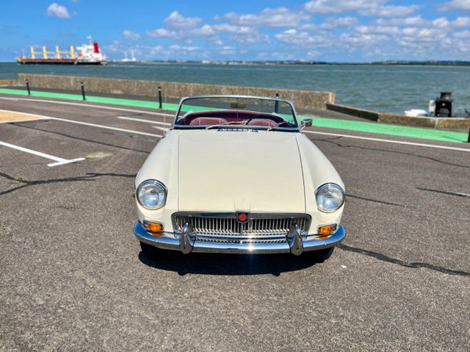 MG MGB  Old English White de 1967