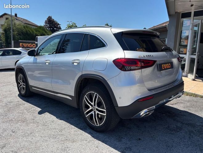 Mercedes Classe GLA Classe 250 1.3 E 218CV HYBRIDE RECHARGEA Gris de 2021
