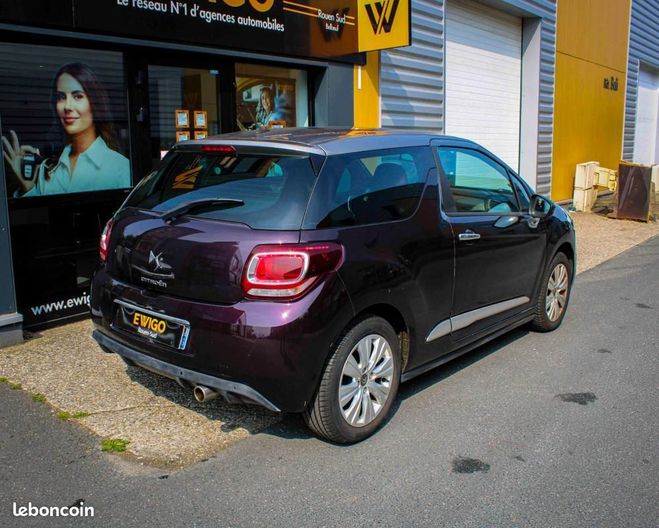 Citroen DS 3 1.2 PURETECH 80 ch SOCHIC Violet de 2014