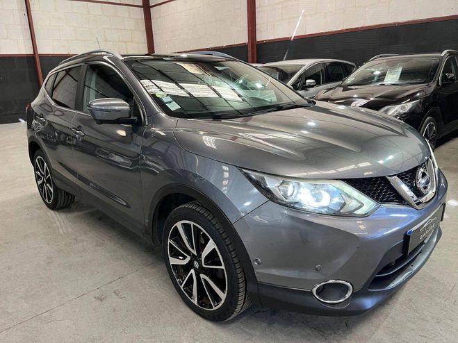 Nissan Qashqai II 1.5 dCi 110ch Tekna GRIS F de 2014