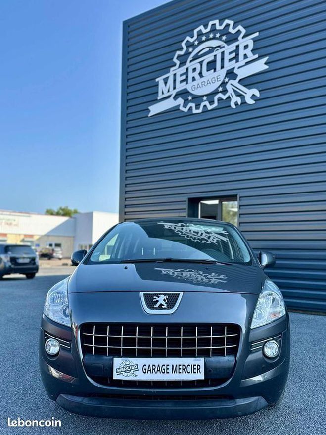 Peugeot 3008 1.6 e-HDI 112ch CONFORT PACK Gris de 2011