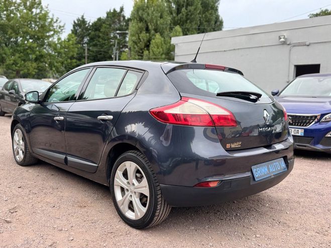 Renault Megane 3 1.5 DCI 110ch dynamique Gris de 2009