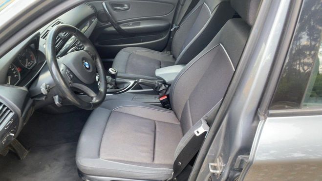 BMW Serie 1 (E81/E87) 118D 143CH EXCELLIS 5P Gris F de 2009
