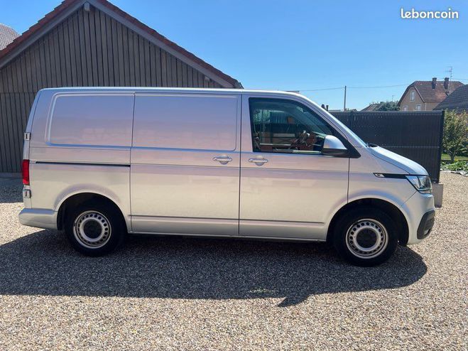 Volkswagen Transporter 22 500 HT VW 4 Motion 2,0 TDI 150ch L1H1 Gris de 2021