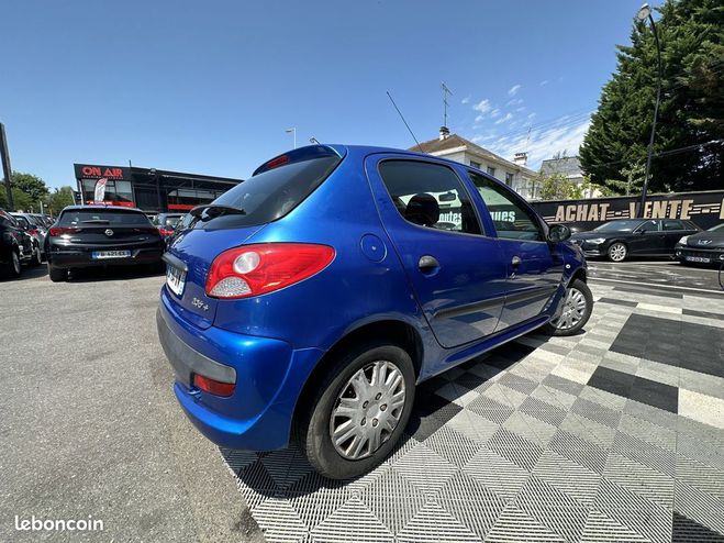 Peugeot 206 1.4 TRENDY 5P Bleu de 2010
