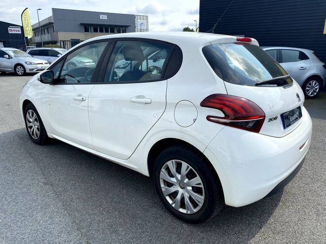 Peugeot 208 1.5 BlueHDi 100ch E6.c Active Business S BLANC de 2020