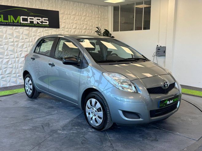 Toyota Yaris II 69 VVT-i 5p GRIS de 2009