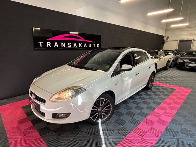 Fiat Bravo 1.6 Multijet 16V 120 DPF Sport / Distrib Blanc de 2011