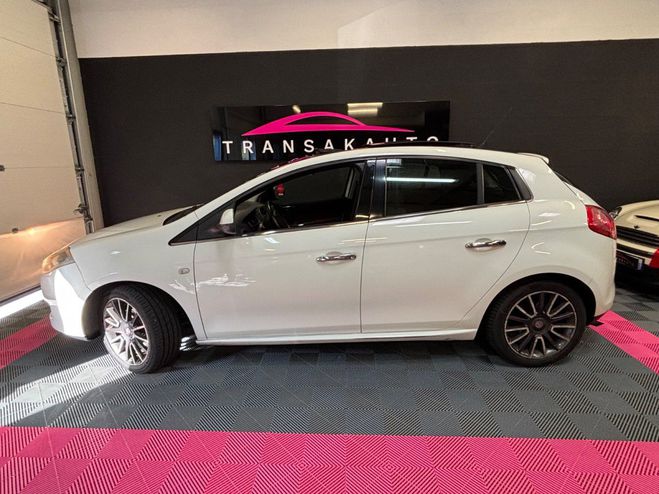 Fiat Bravo 1.6 Multijet 16V 120 DPF Sport / Distrib Blanc de 2011