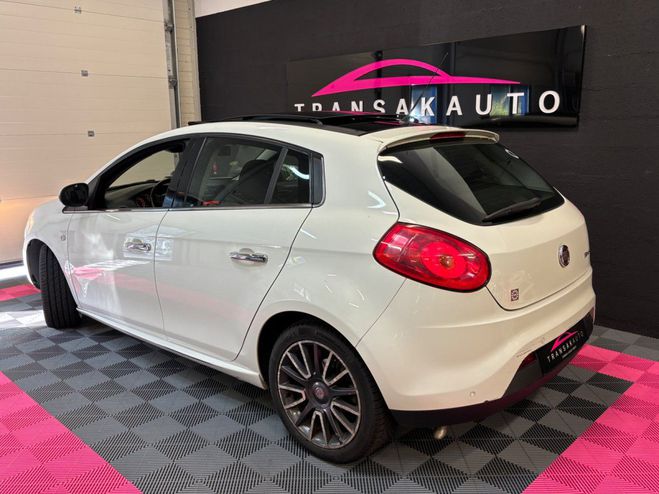 Fiat Bravo 1.6 Multijet 16V 120 DPF Sport / Distrib Blanc de 2011