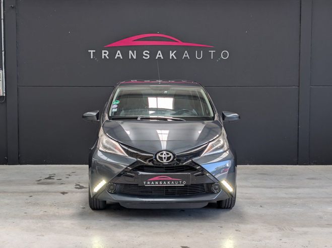 Toyota Aygo X-PLAY 69 ch - CAMERA DE RECUL - LIMITEU Gris de 2017