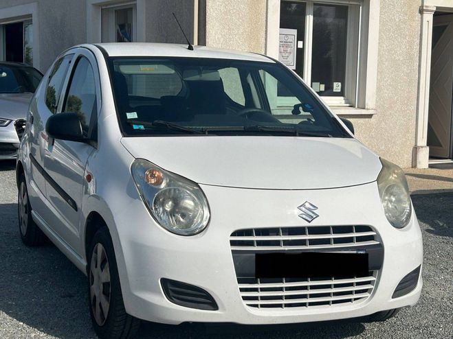 Suzuki Alto 1.0 White and Black Edition BLANC de 2011