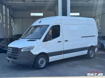  Voir détails -Mercedes Sprinter Vu FOURGON 2.2 211 CDI 115cv à  La Seyne-sur-Mer (83)