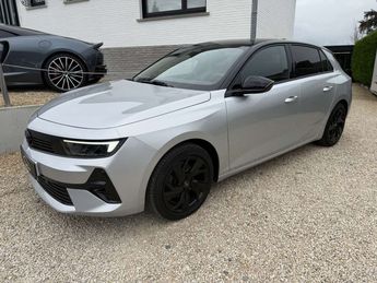  Voir détails -Opel Astra 1.2 Turbo GS Line à Nukerke (96)