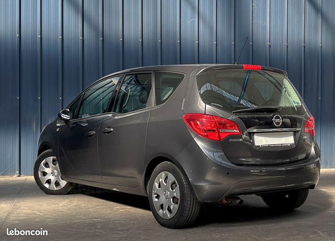 Opel Meriva B 1.7 CDTI 110ch cosmo Radar de recul R Autre de 2011