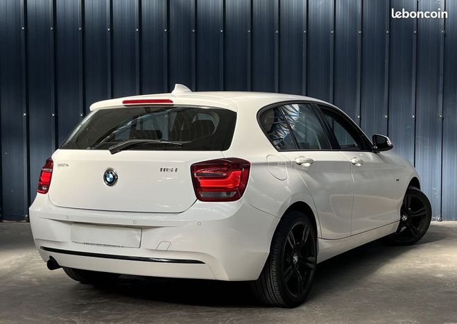 BMW Serie 1 16i Finition Sport 136ch essence BVM6 Ga Blanc de 2013